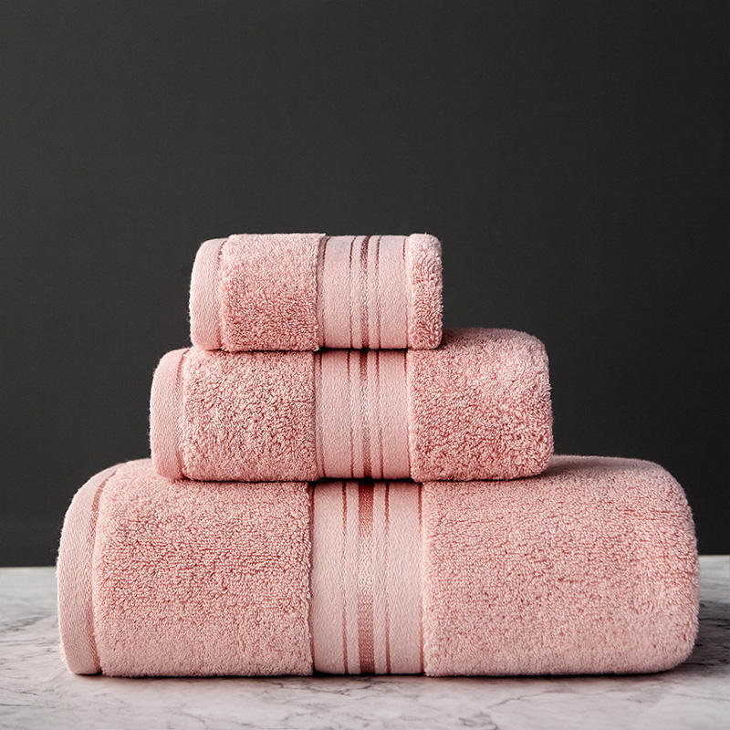Dickes Badetuch-Set aus reiner Baumwolle