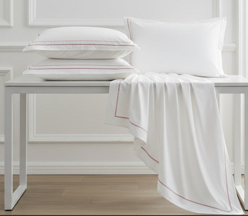 Komplettes Luxus-Apartment in puro cotone con burdon