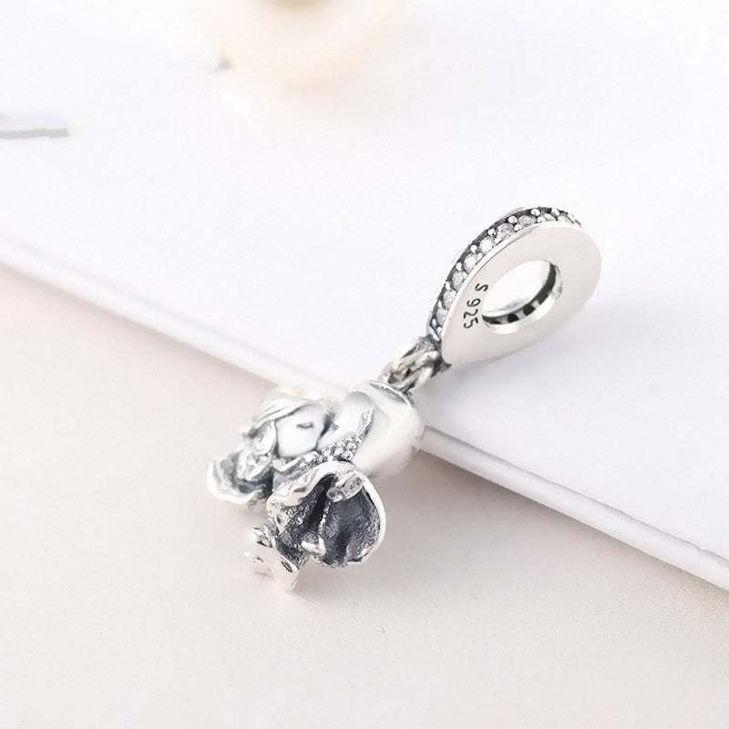 Charm für verliebte Hochzeitspaare, ideal als Gastgeschenk.