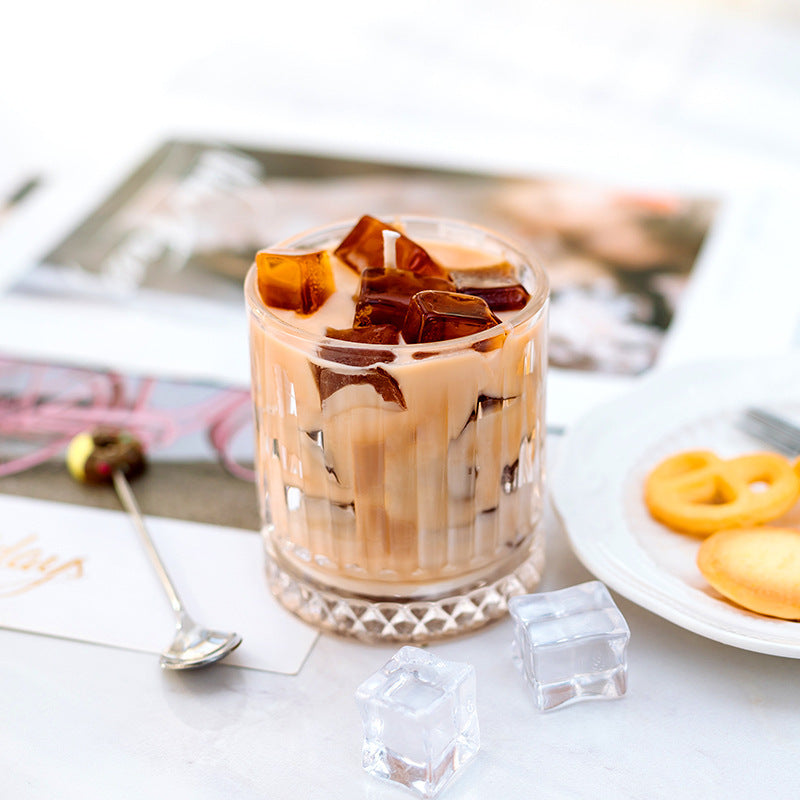 Candela profumata al caffè freddo e cera di soia decorativa