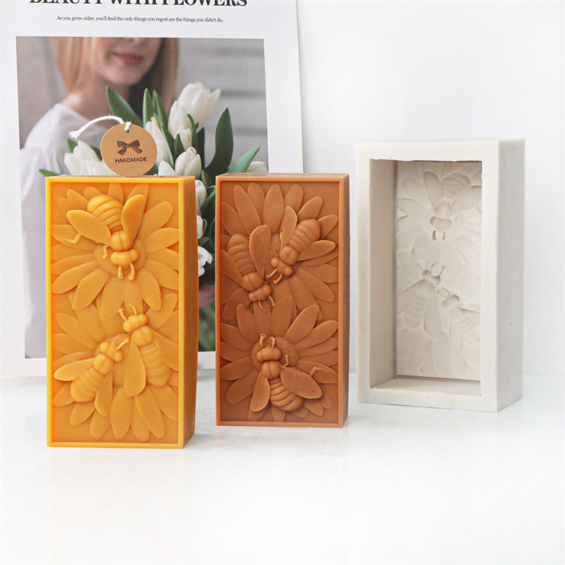 Silikon-Kerzenform, 3 Bienen, Bienenwachsblock
