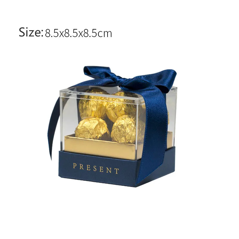 Acryl-Geschenkbox mit transparentem Band.