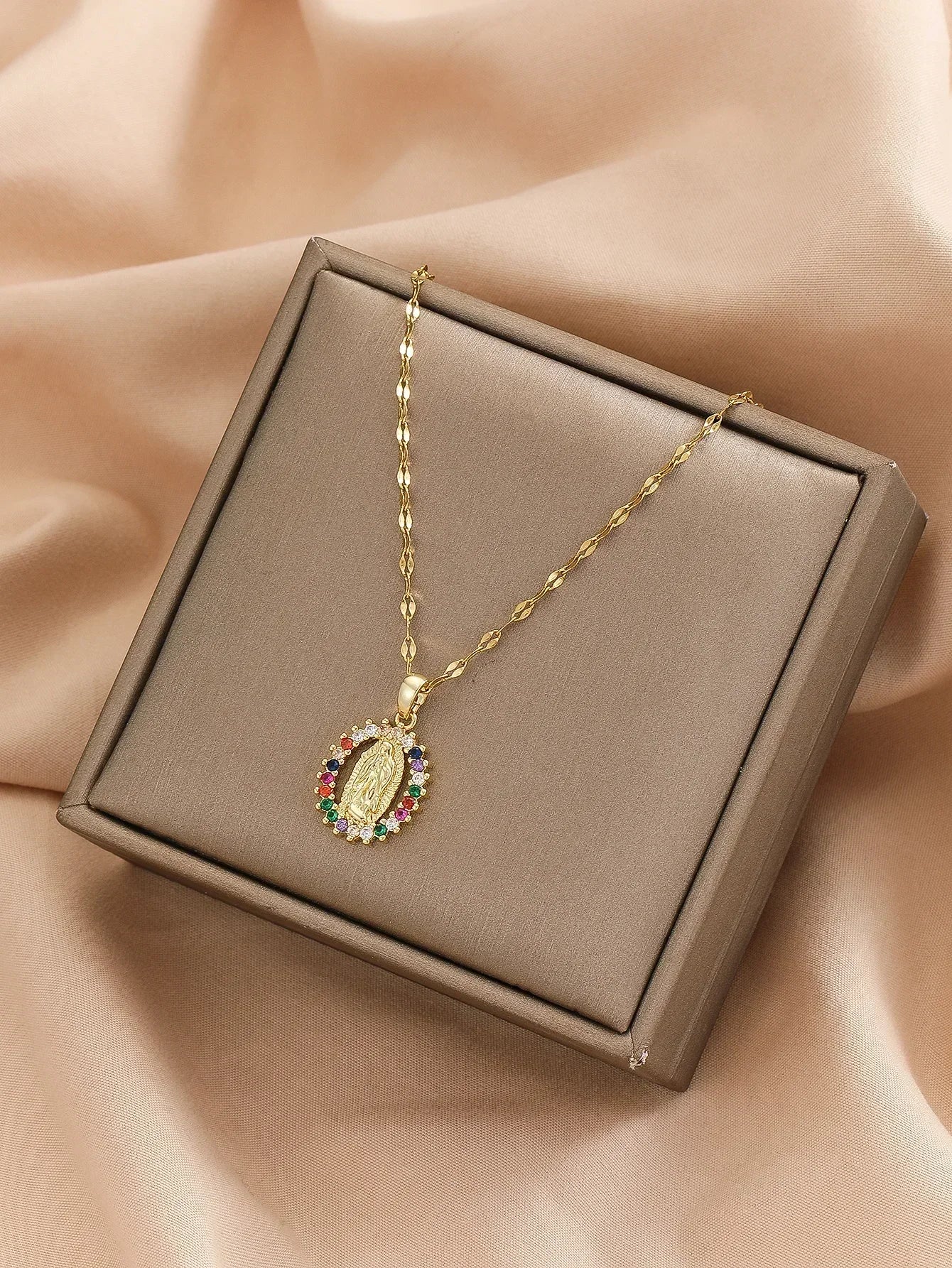 Gorgeous Women's Colorful Zircon Virgin Mary Hollow Necklace