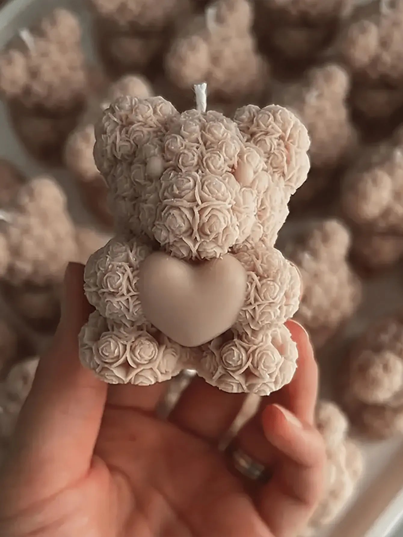 Heart-shaped rose bear mould for candle making