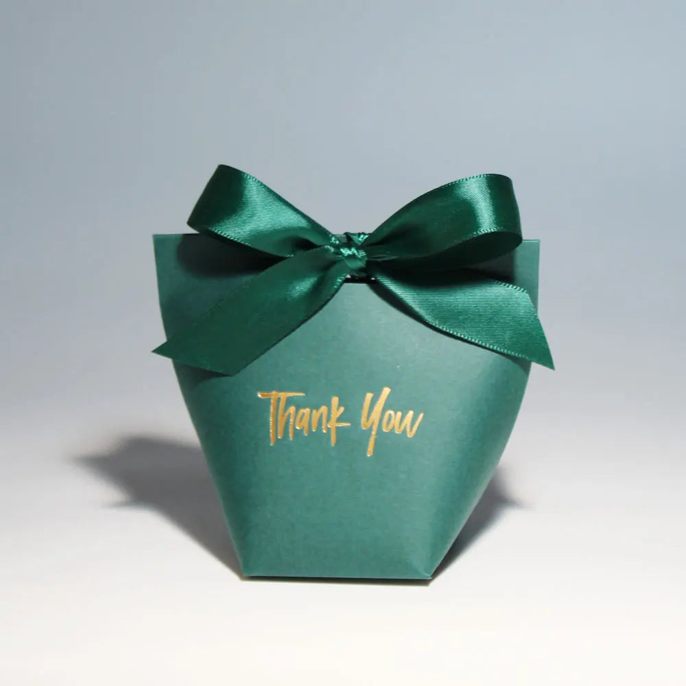 Charmante Süßigkeiten-Geschenkboxen „Danke“ mit Schleife