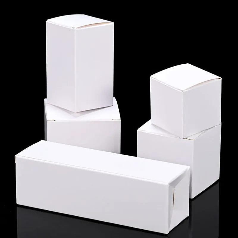 Scatola per imballaggio in cartone bianco, dimensioni multiple, 50 pezzi.
