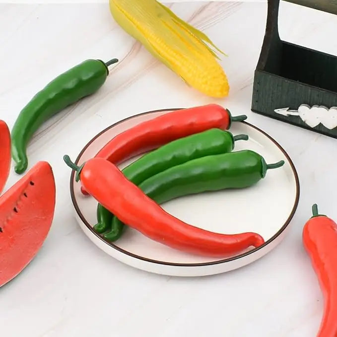Artificial PE Pepper green simulated vegetables fruit model party.
