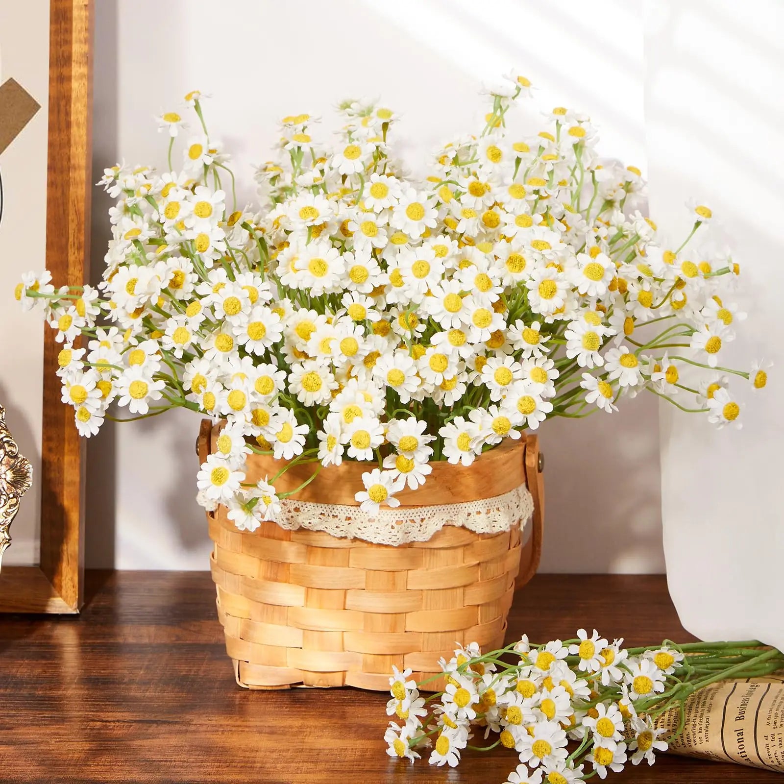 Daisy Flowers Bouquet for Table Decoration Home Decor.