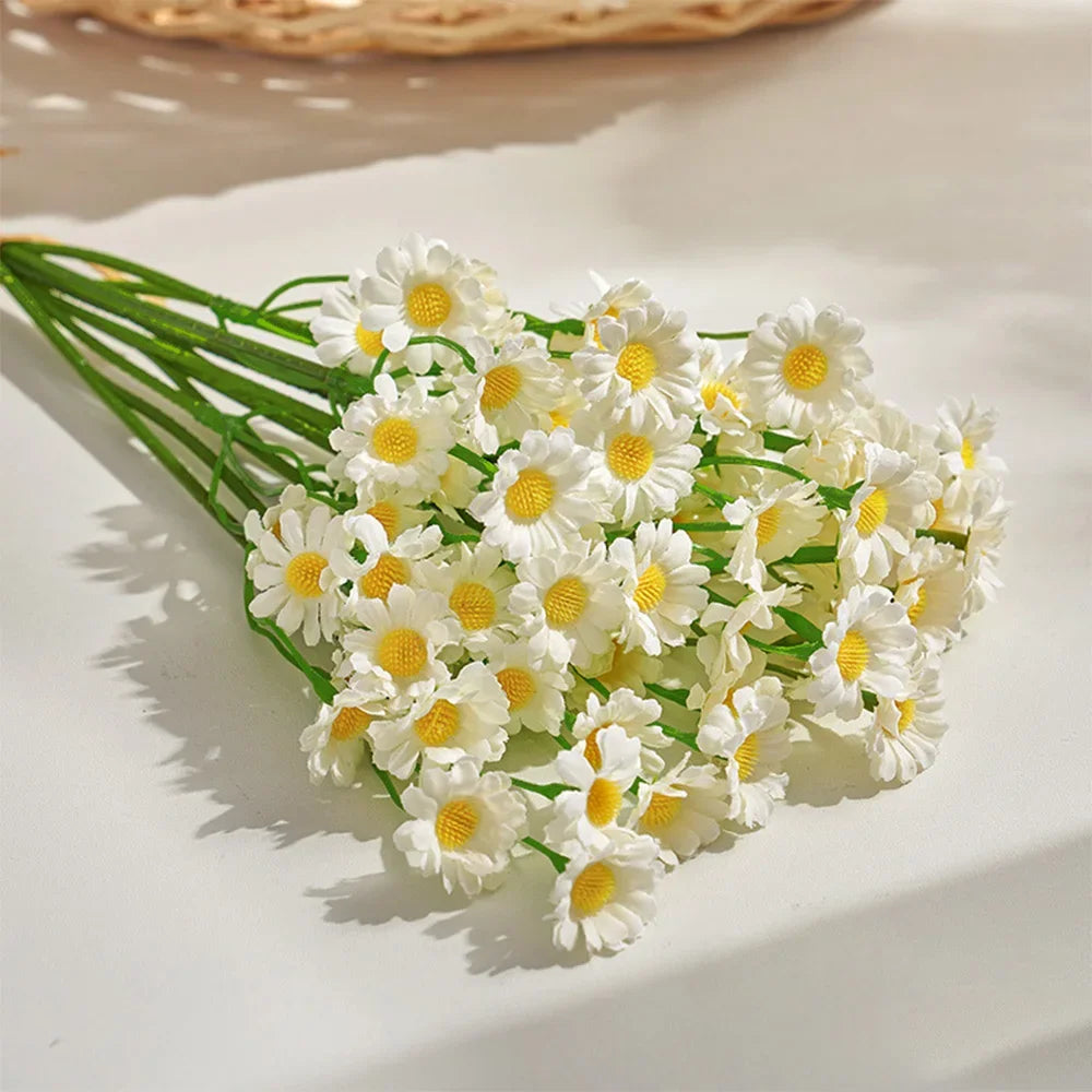 Daisy Flowers Bouquet for Table Decoration Home Decor.