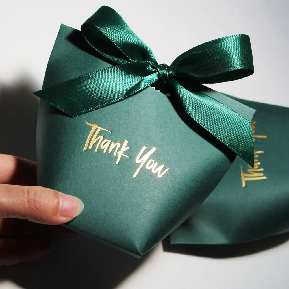 Charmante Süßigkeiten-Geschenkboxen „Danke“ mit Schleife
