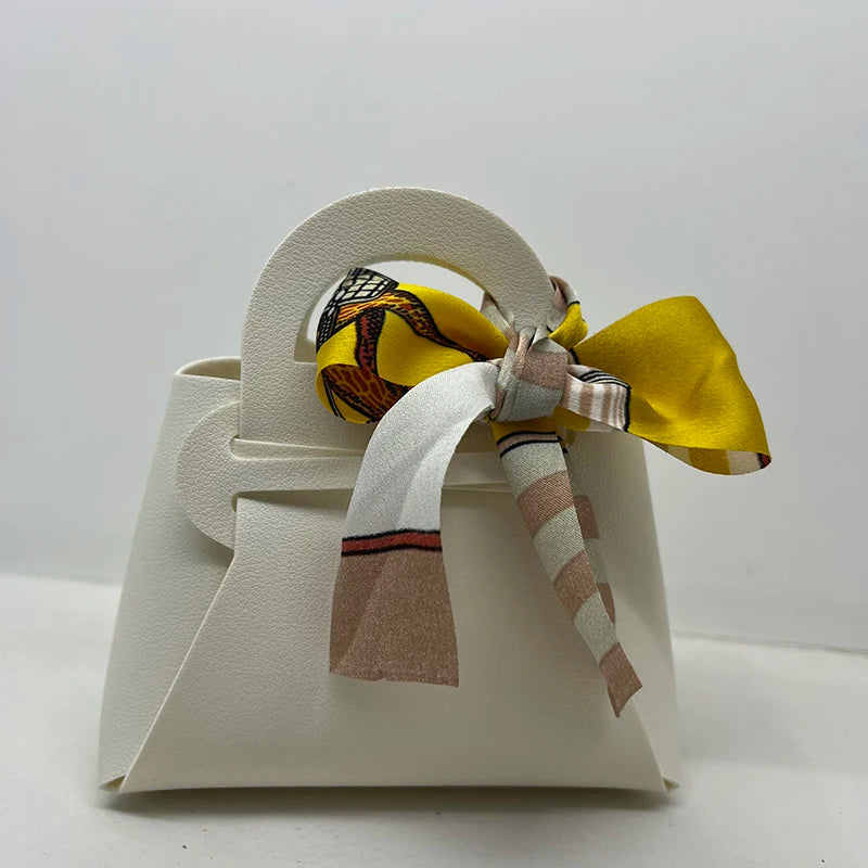 Große Geschenktüte aus Leder mit Schal für Hochzeitsfeiern, 10-teilige Geschenkverpackung.
