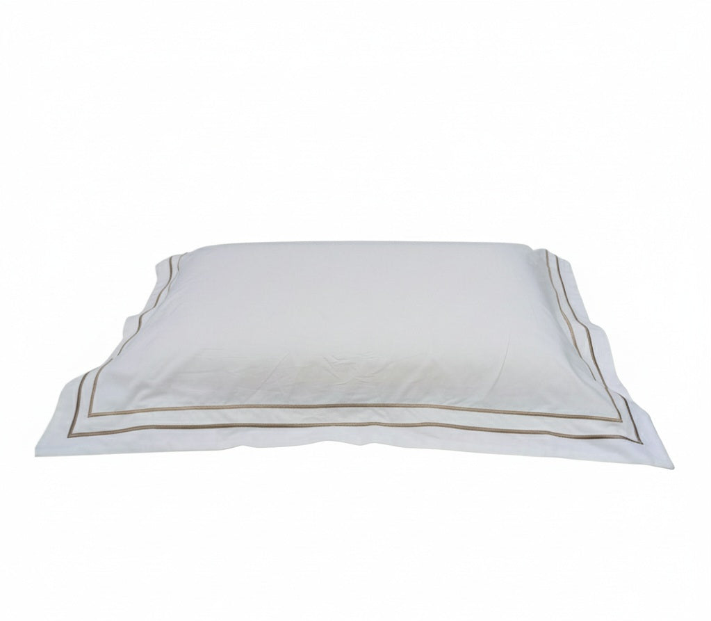 Komplettes Luxus-Apartment in puro cotone con burdon